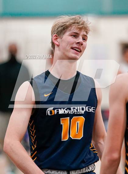 Thumbnail 1 in Oak Ridge vs. Vanden (Simply Basketball Showcase) photogallery.