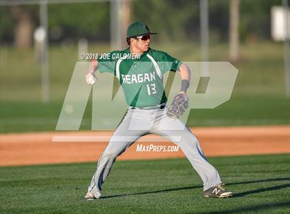 Thumbnail 2 in Lee [Robert E.] vs Reagan [Ronald] photogallery.