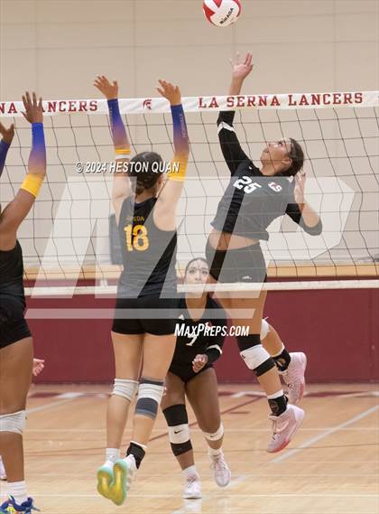 Thumbnail 1 in Norwalk @ La Serna photogallery.
