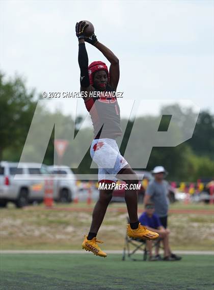 Thumbnail 1 in Anna vs Hitchcock (Texas 7 on 7 State Tournament) photogallery.