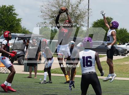 Thumbnail 2 in Anna vs Hitchcock (Texas 7 on 7 State Tournament) photogallery.