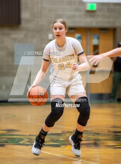 Thumbnail 3 in Auburn vs Kelso (WIAA 3A District Championship) photogallery.