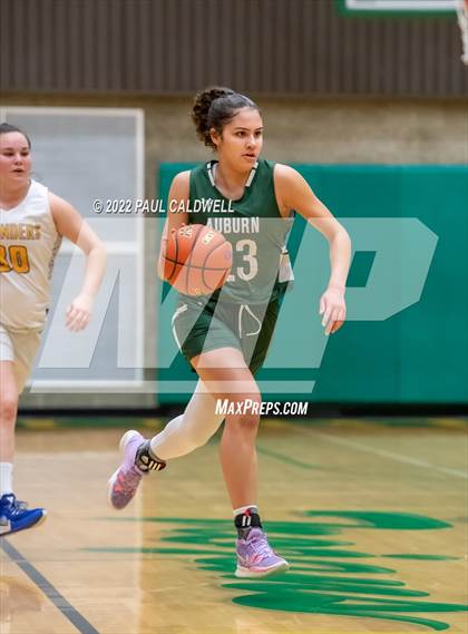 Thumbnail 2 in Auburn vs Kelso (WIAA 3A District Championship) photogallery.