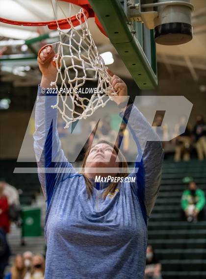 Thumbnail 1 in Auburn vs Kelso (WIAA 3A District Championship) photogallery.