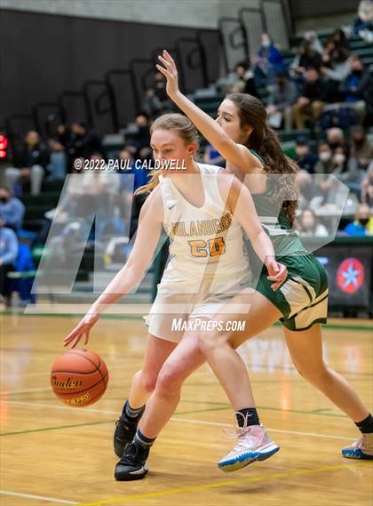Thumbnail 2 in Auburn vs Kelso (WIAA 3A District Championship) photogallery.