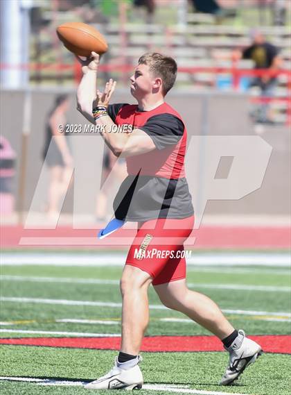 Thumbnail 1 in Vista Grande vs. Show Low (Mingus 7 on 7 Tournament) photogallery.