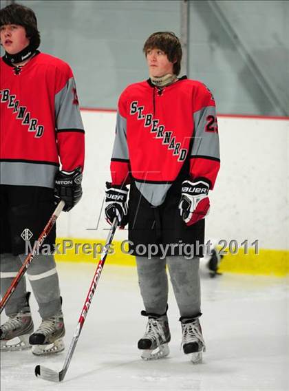 Thumbnail 3 in St. Bernard/Bacon/NFA vs. Staples/Weston/Shelton (CIAC Division 3 Quarterfinal) photogallery.