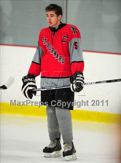 Thumbnail 3 in St. Bernard/Bacon/NFA vs. Staples/Weston/Shelton (CIAC Division 3 Quarterfinal) photogallery.