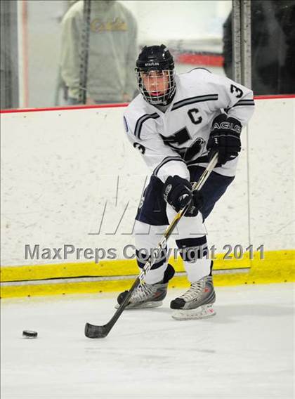 Thumbnail 3 in St. Bernard/Bacon/NFA vs. Staples/Weston/Shelton (CIAC Division 3 Quarterfinal) photogallery.