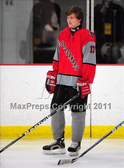 Thumbnail 1 in St. Bernard/Bacon/NFA vs. Staples/Weston/Shelton (CIAC Division 3 Quarterfinal) photogallery.