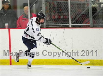Thumbnail 2 in St. Bernard/Bacon/NFA vs. Staples/Weston/Shelton (CIAC Division 3 Quarterfinal) photogallery.