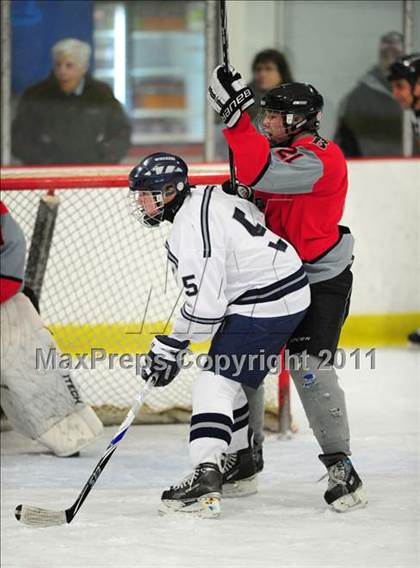 Thumbnail 1 in St. Bernard/Bacon/NFA vs. Staples/Weston/Shelton (CIAC Division 3 Quarterfinal) photogallery.