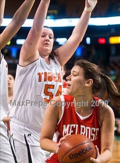 Thumbnail 3 in Melrose vs. Oliver Ames (MIAA D2 Semifinal) photogallery.