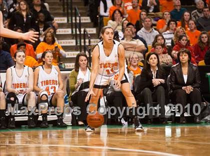 Thumbnail 1 in Melrose vs. Oliver Ames (MIAA D2 Semifinal) photogallery.