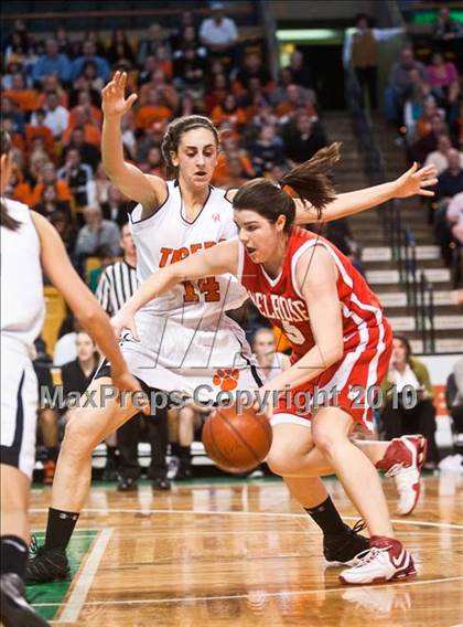 Thumbnail 2 in Melrose vs. Oliver Ames (MIAA D2 Semifinal) photogallery.