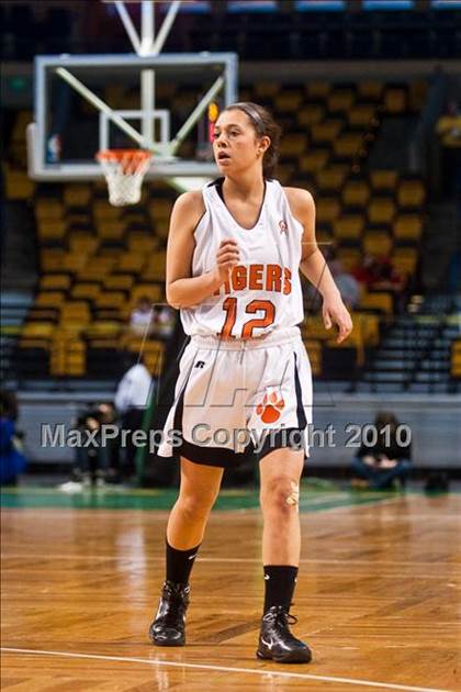 Thumbnail 1 in Melrose vs. Oliver Ames (MIAA D2 Semifinal) photogallery.