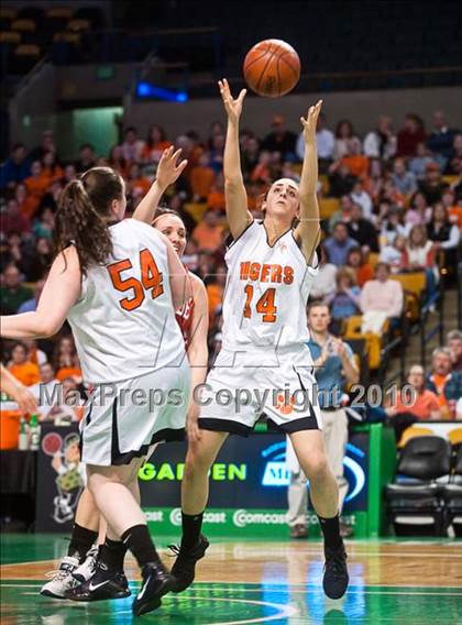 Thumbnail 3 in Melrose vs. Oliver Ames (MIAA D2 Semifinal) photogallery.