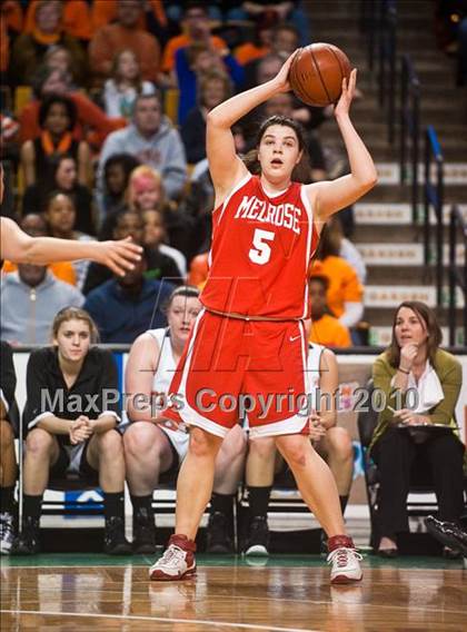 Thumbnail 3 in Melrose vs. Oliver Ames (MIAA D2 Semifinal) photogallery.