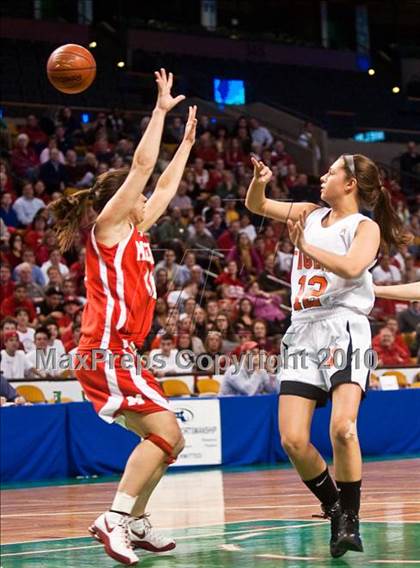 Thumbnail 1 in Melrose vs. Oliver Ames (MIAA D2 Semifinal) photogallery.