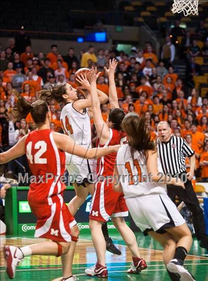 Thumbnail 2 in Melrose vs. Oliver Ames (MIAA D2 Semifinal) photogallery.
