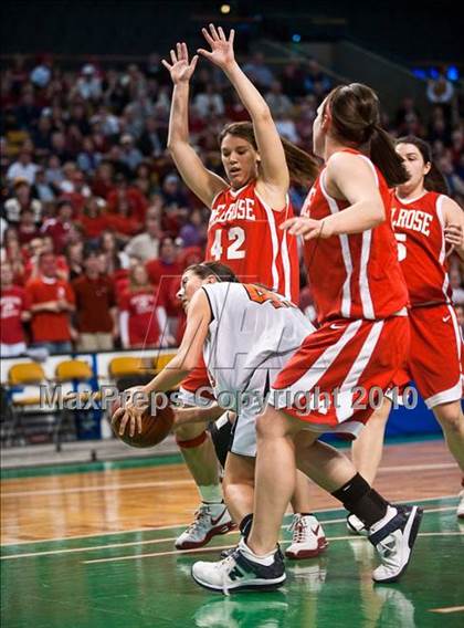 Thumbnail 3 in Melrose vs. Oliver Ames (MIAA D2 Semifinal) photogallery.