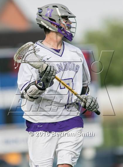 Thumbnail 2 in Niagara-Wheatfield vs. Hamburg (Section 6 Class B Final) photogallery.