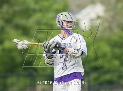 Thumbnail 3 in Niagara-Wheatfield vs. Hamburg (Section 6 Class B Final) photogallery.