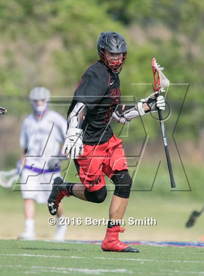 Thumbnail 3 in Niagara-Wheatfield vs. Hamburg (Section 6 Class B Final) photogallery.
