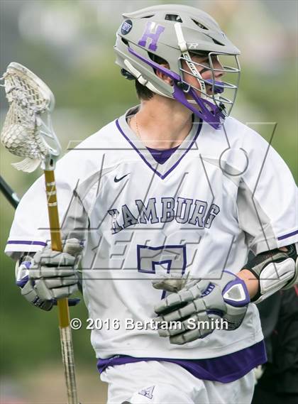 Thumbnail 3 in Niagara-Wheatfield vs. Hamburg (Section 6 Class B Final) photogallery.