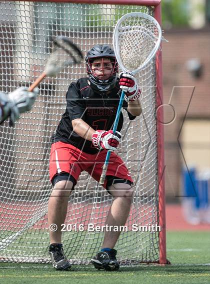 Thumbnail 1 in Niagara-Wheatfield vs. Hamburg (Section 6 Class B Final) photogallery.