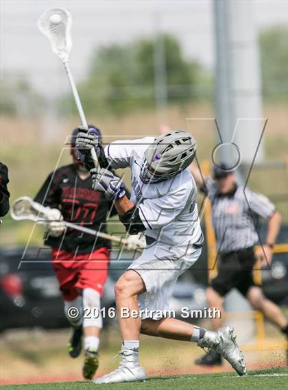 Thumbnail 2 in Niagara-Wheatfield vs. Hamburg (Section 6 Class B Final) photogallery.