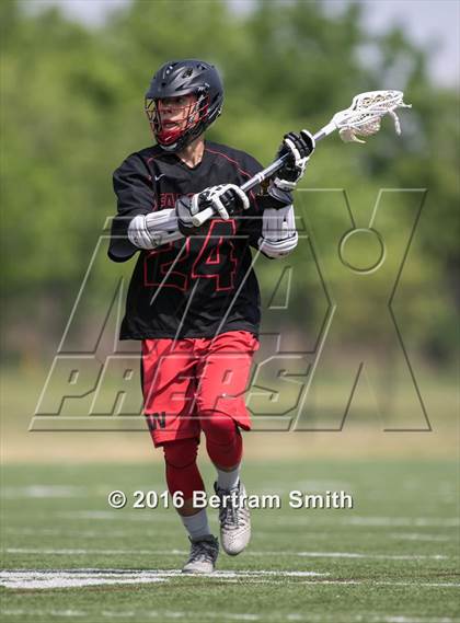 Thumbnail 1 in Niagara-Wheatfield vs. Hamburg (Section 6 Class B Final) photogallery.