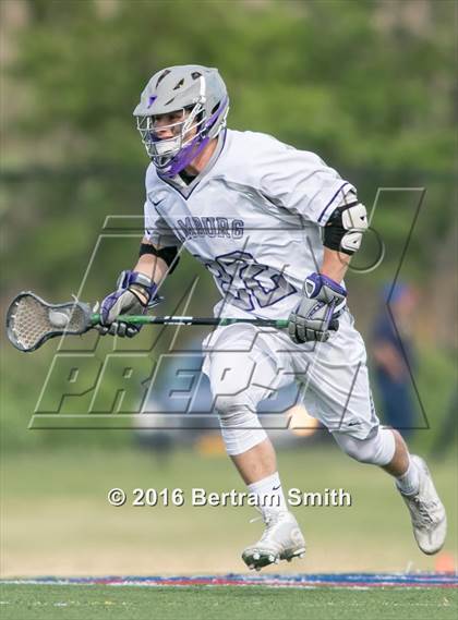 Thumbnail 3 in Niagara-Wheatfield vs. Hamburg (Section 6 Class B Final) photogallery.