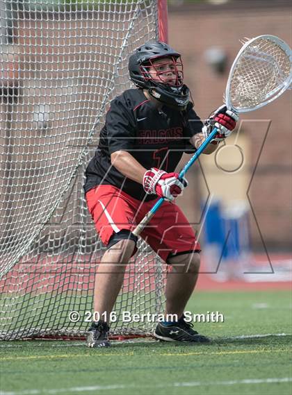 Thumbnail 3 in Niagara-Wheatfield vs. Hamburg (Section 6 Class B Final) photogallery.