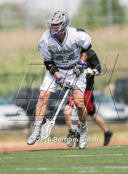 Thumbnail 3 in Niagara-Wheatfield vs. Hamburg (Section 6 Class B Final) photogallery.