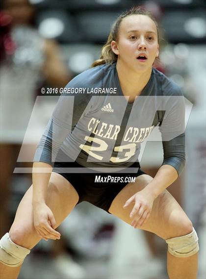 Thumbnail 2 in Clear Creek vs. Reagan  photogallery.