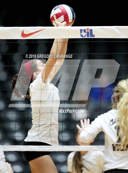 Thumbnail 1 in Clear Creek vs. Reagan  photogallery.