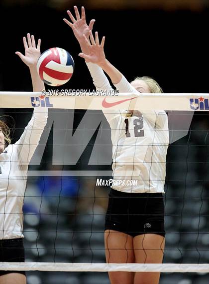 Thumbnail 1 in Clear Creek vs. Reagan  photogallery.