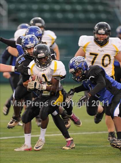 Thumbnail 2 in Brockport vs. McQuaid Jesuit (Section V Class A Semifinals) photogallery.