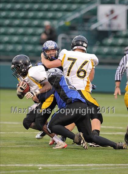 Thumbnail 3 in Brockport vs. McQuaid Jesuit (Section V Class A Semifinals) photogallery.