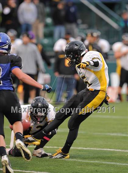 Thumbnail 3 in Brockport vs. McQuaid Jesuit (Section V Class A Semifinals) photogallery.
