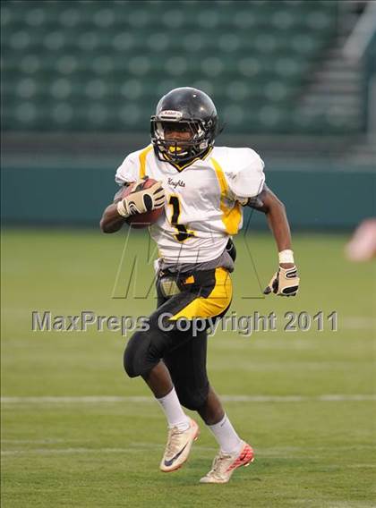 Thumbnail 2 in Brockport vs. McQuaid Jesuit (Section V Class A Semifinals) photogallery.