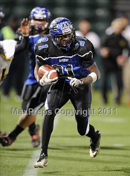 Thumbnail 1 in Brockport vs. McQuaid Jesuit (Section V Class A Semifinals) photogallery.