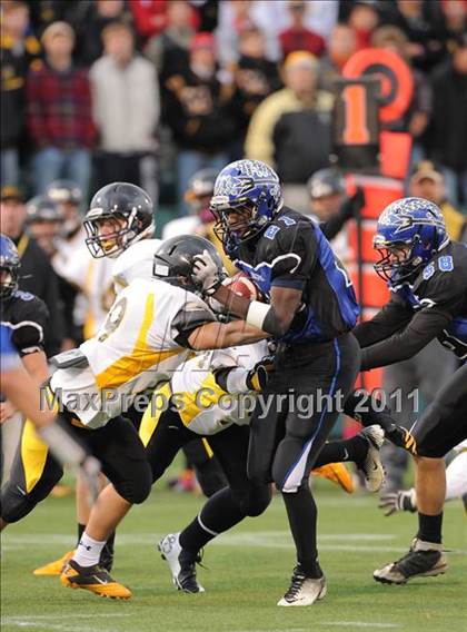 Thumbnail 2 in Brockport vs. McQuaid Jesuit (Section V Class A Semifinals) photogallery.