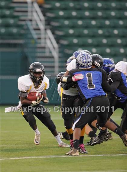 Thumbnail 1 in Brockport vs. McQuaid Jesuit (Section V Class A Semifinals) photogallery.