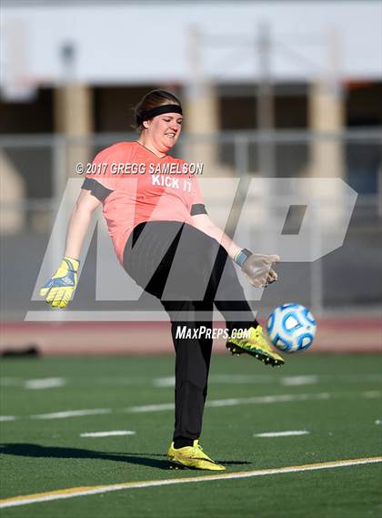 Thumbnail 2 in Bradshaw Christian vs Hughson (CIF SJS D6 Final) photogallery.