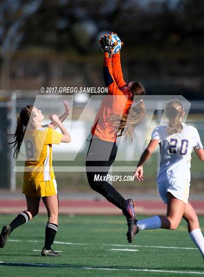 Thumbnail 3 in Bradshaw Christian vs Hughson (CIF SJS D6 Final) photogallery.