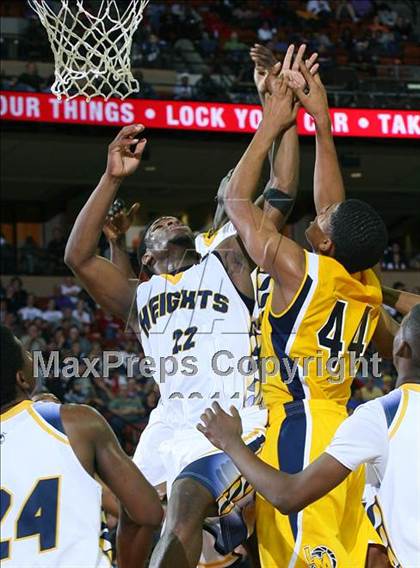 Thumbnail 3 in Arlington Heights vs. La Marque (UIL 4A Semifinal) photogallery.