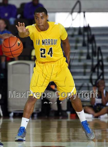 Thumbnail 3 in Arlington Heights vs. La Marque (UIL 4A Semifinal) photogallery.