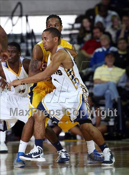 Thumbnail 1 in Arlington Heights vs. La Marque (UIL 4A Semifinal) photogallery.